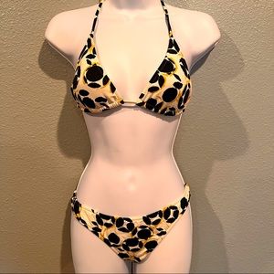 Two pieces swimsuit